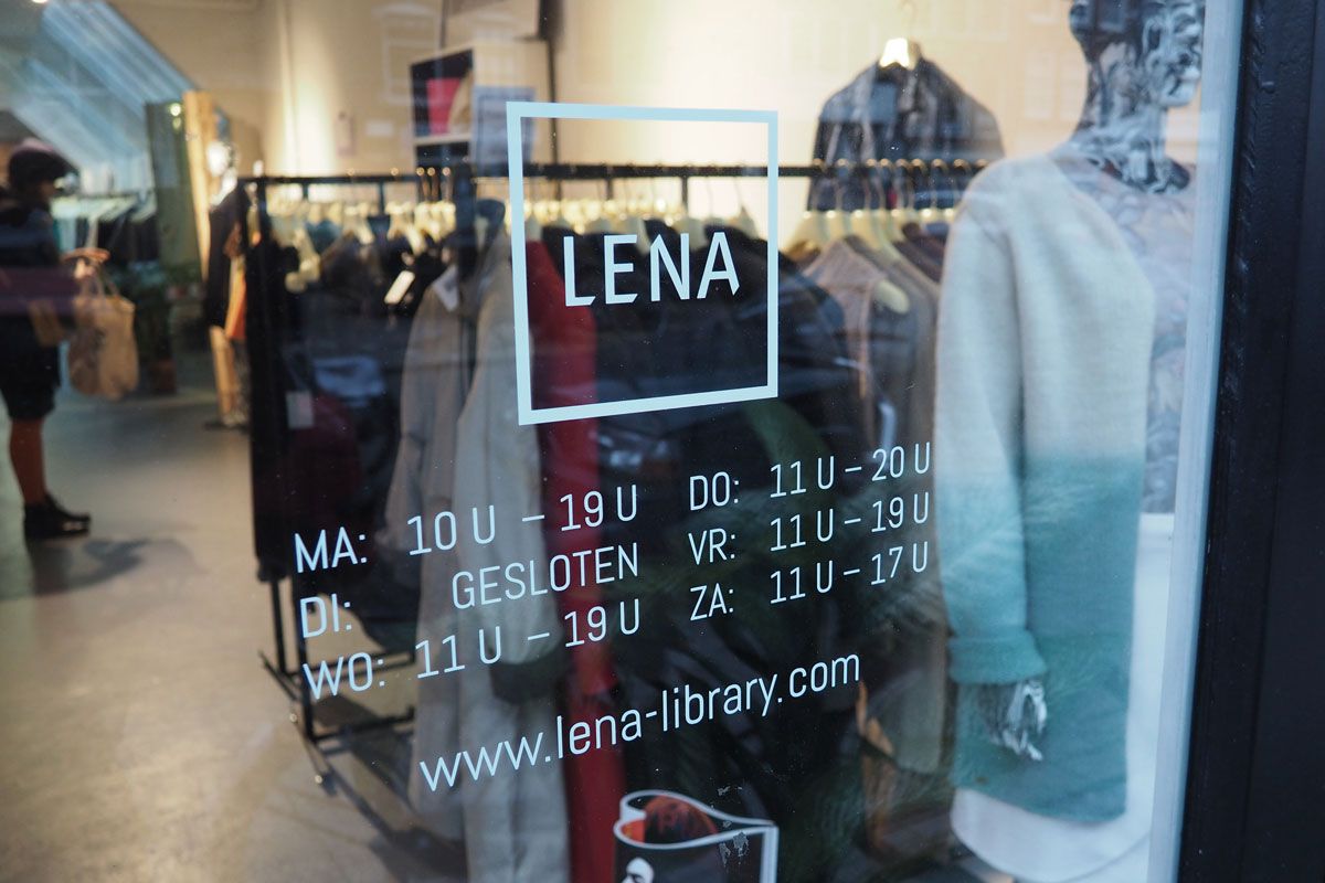 LENA the Fasion Library