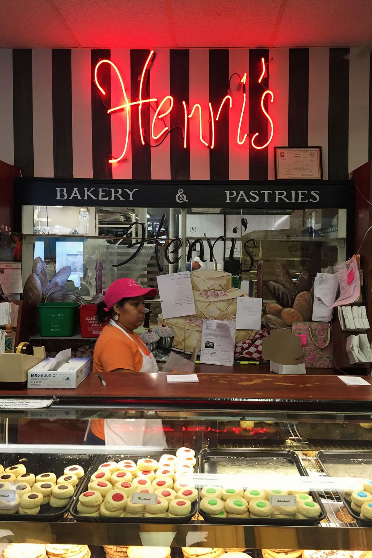 Henri's Bakery