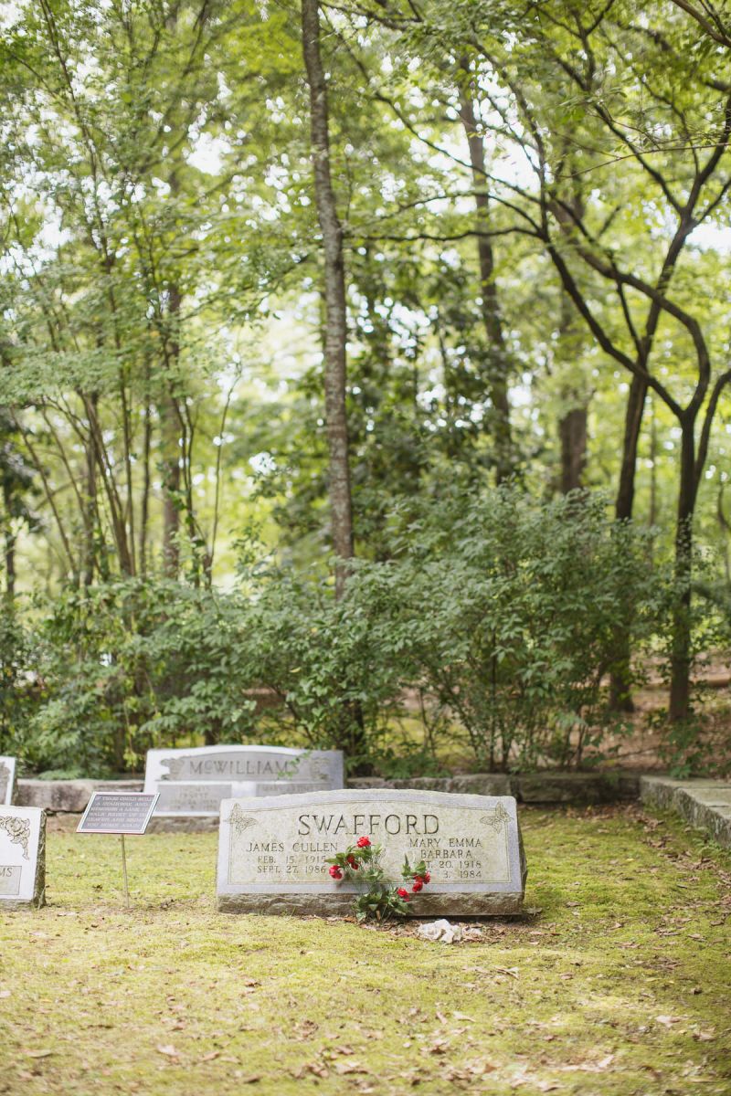 On the Grid Sylvester Cemetery