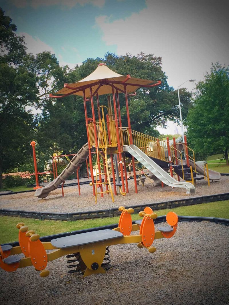 On the Grid Walker Park