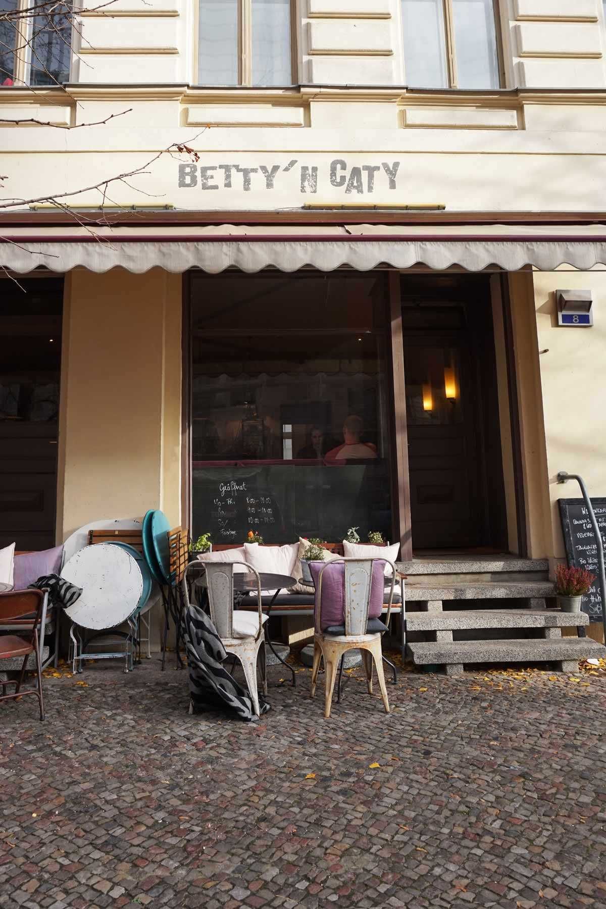Betty’n Caty