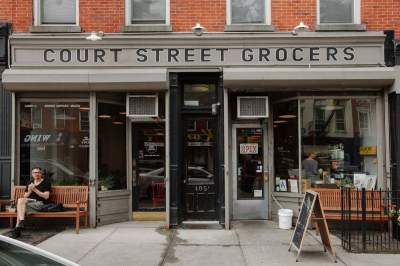 On the Grid : Court Street Grocers