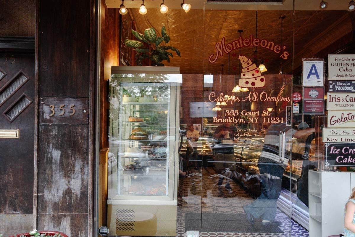 F Monteleone Bakery & Cafe