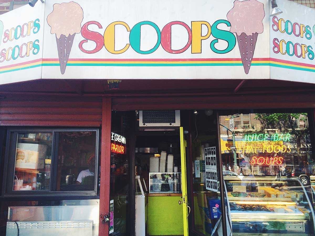 Scoops & Plates