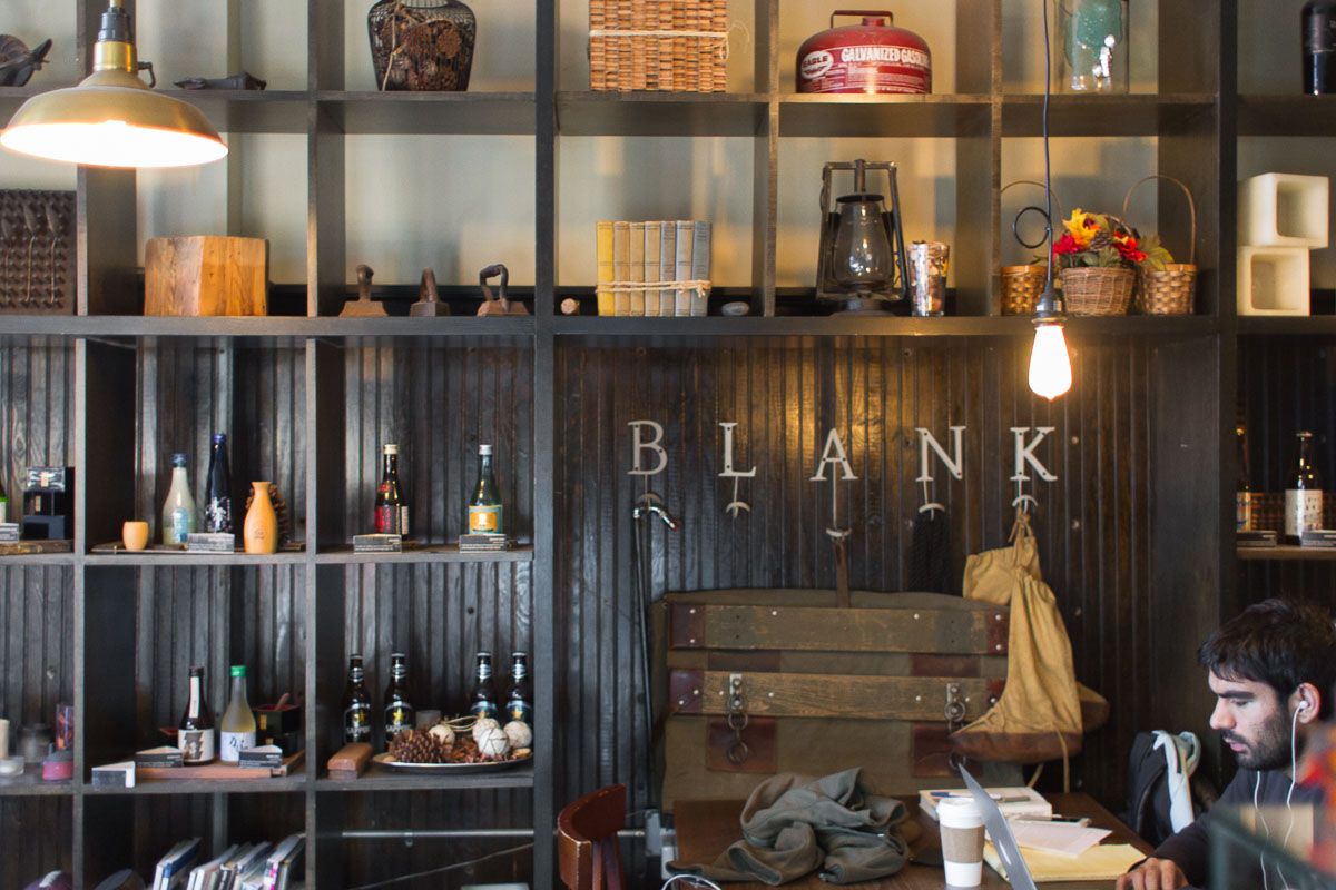 Blank Cafe