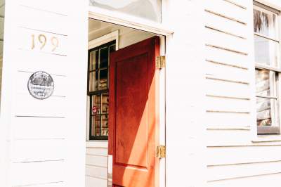 On the Grid : Brown #39 s Court Bakery