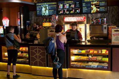 On the Grid : Logan Theater