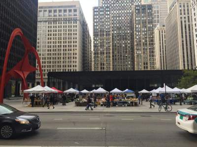 On the Grid : Farmers Market in Financial Plaza