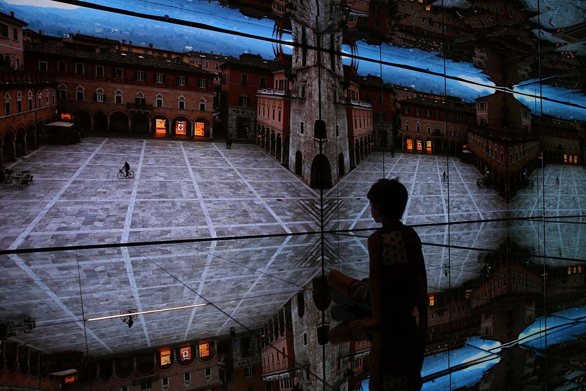 The Italian Pavilion, Skin Deep Beauty