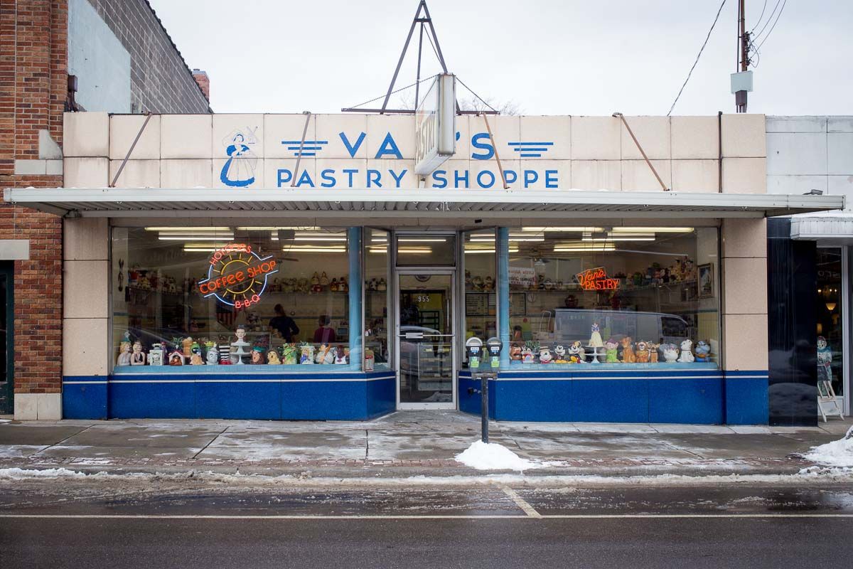 Van's Pastry Shoppe