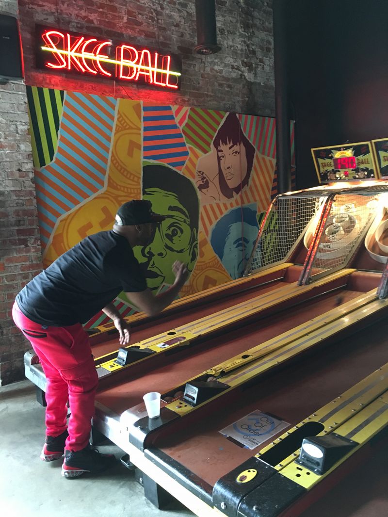 On the Grid : Up / Down Arcade Bar