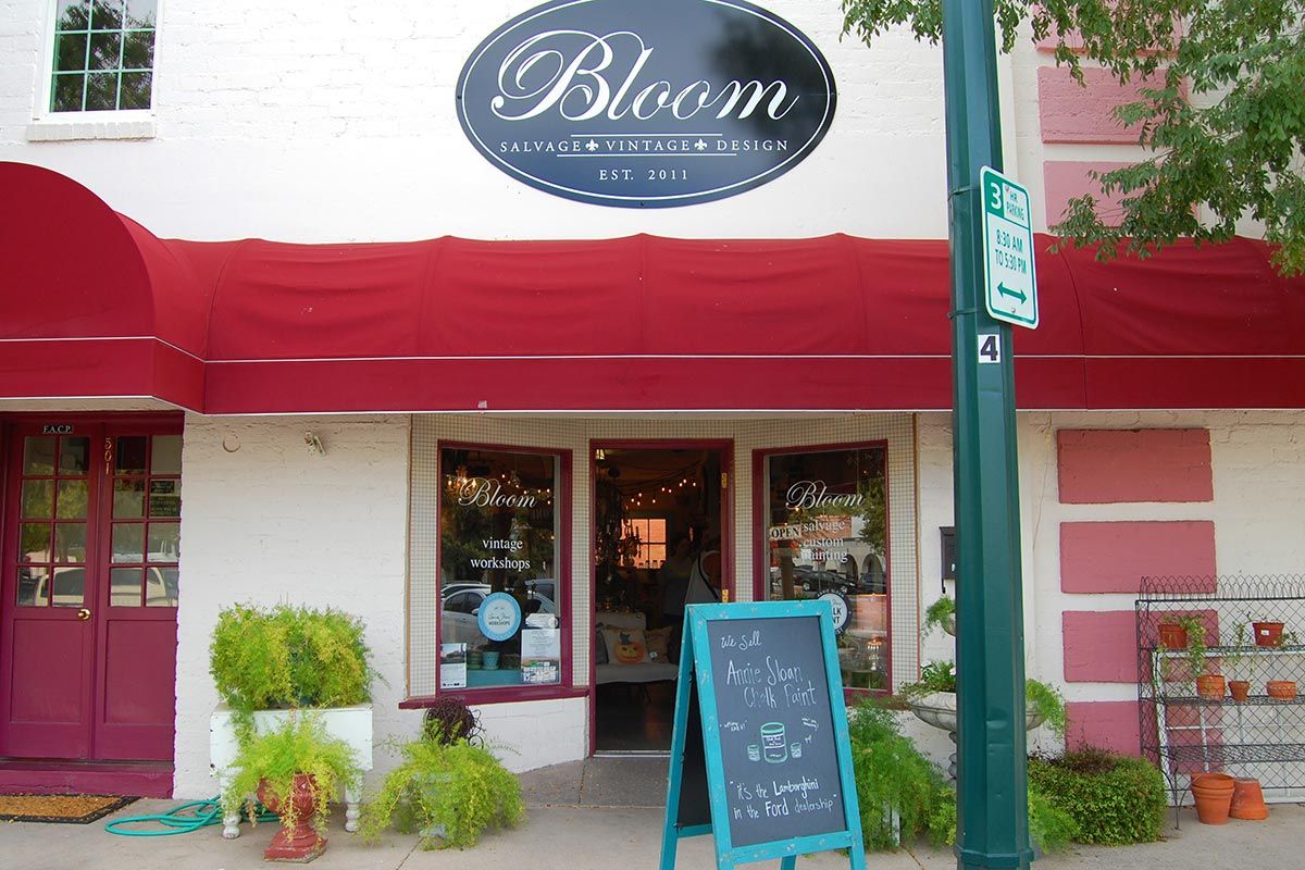 Bloom: Salvage, Vintage, Design boutique