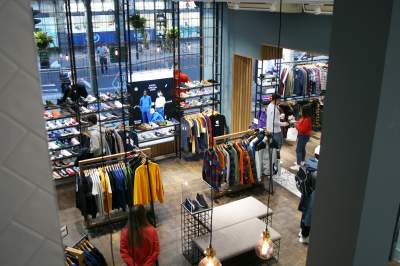 On the Grid : The Hip Store