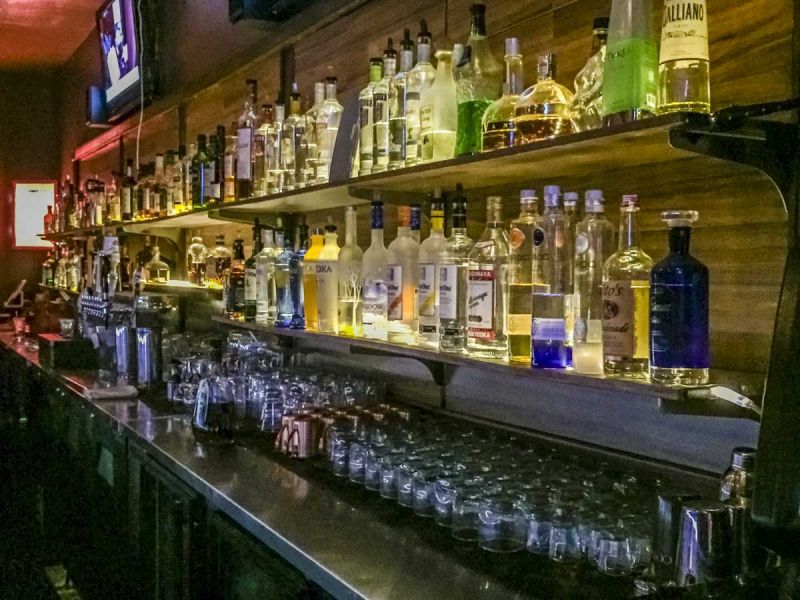 On the Grid Corner Bar