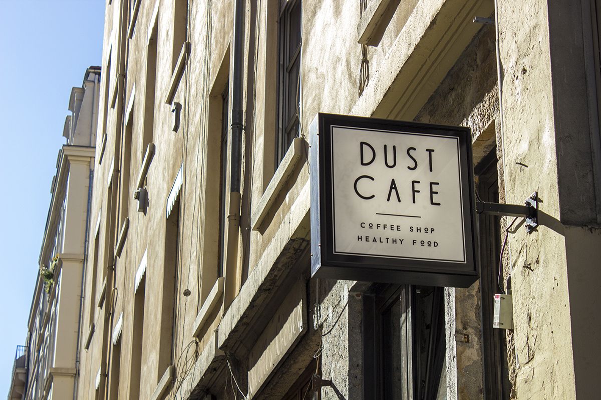 Dust Cafe