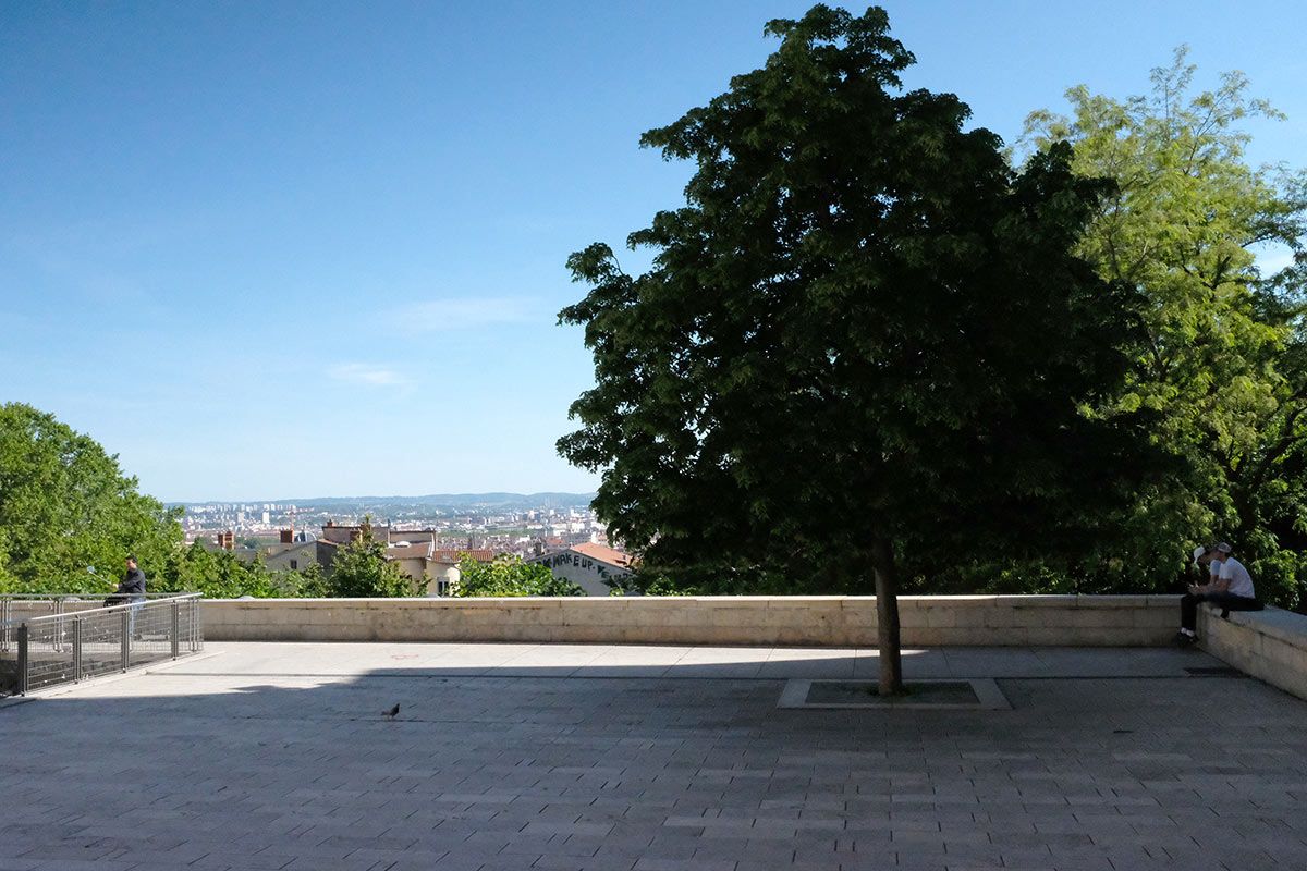 Le jardin et l'esplanade de la Grande-Côte