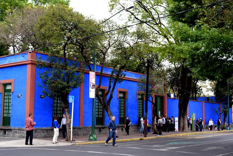 On the Grid : Casa Azul