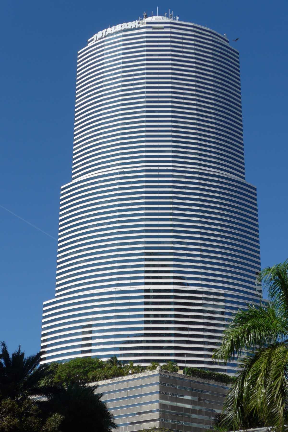 Miami Tower Sun Deck