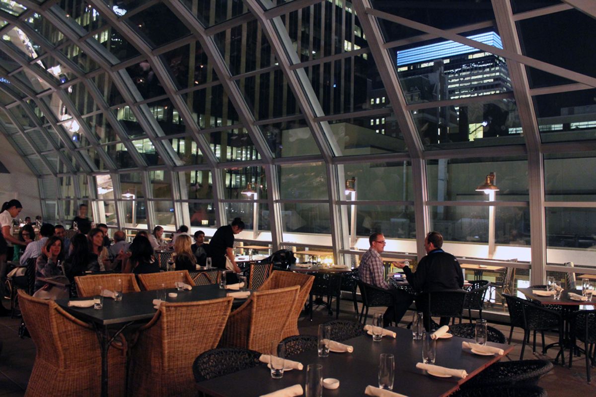 Union Rooftop Bar & Grill