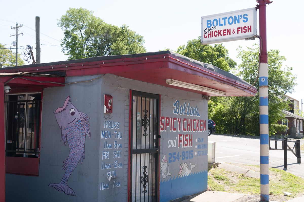Bolton's Spicy Chicken & Fish