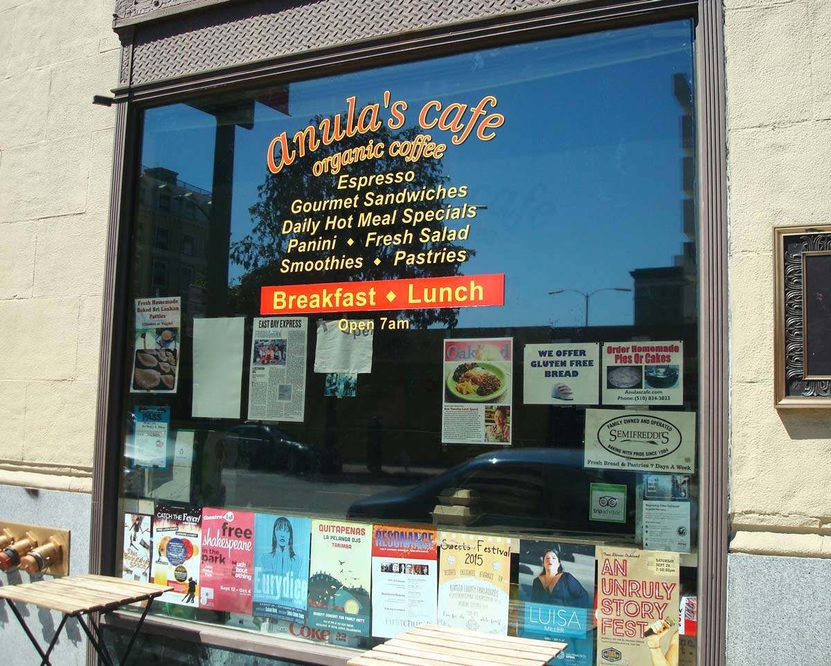 Anula's Cafe