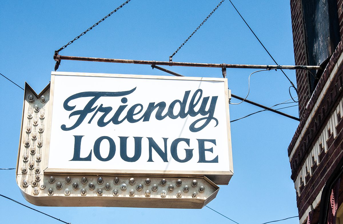 Friendly Lounge