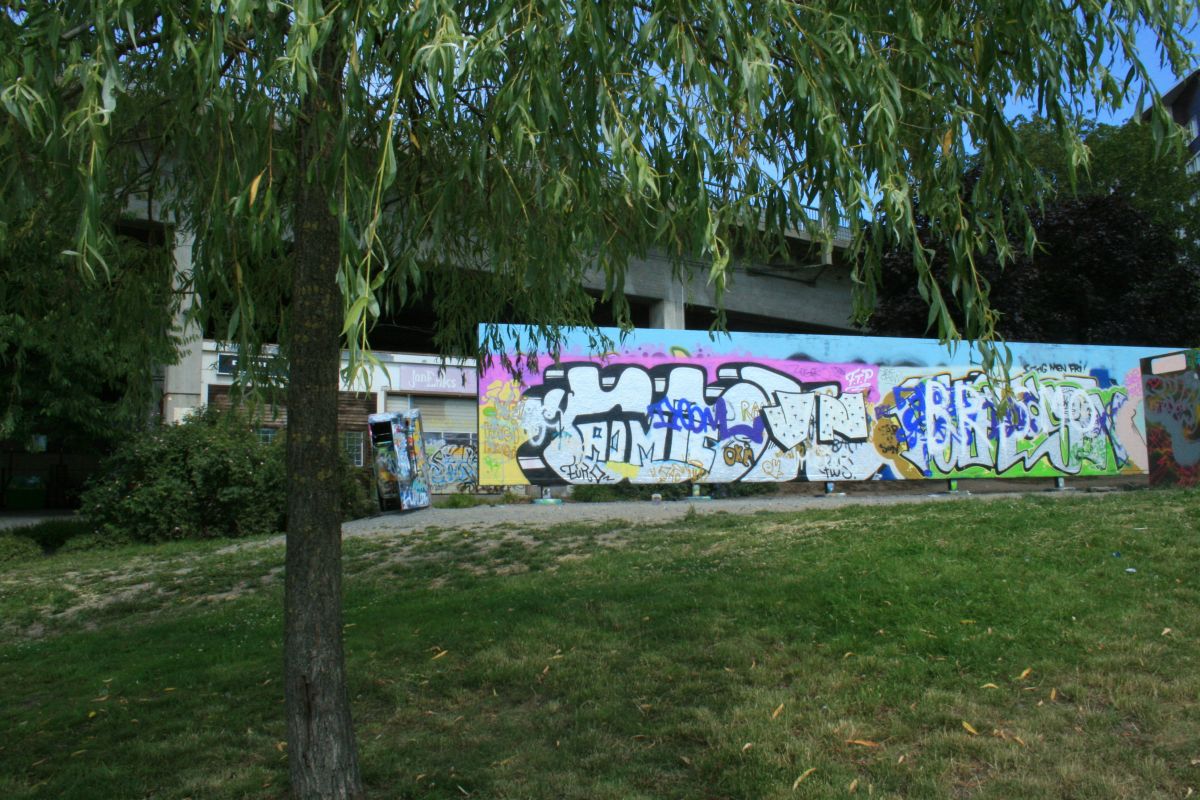 Tanto Graffiti Wall
